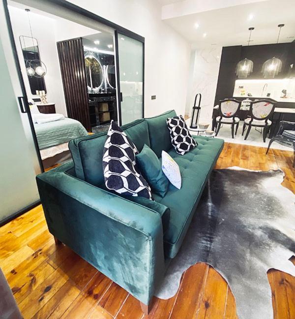 Apartamento De Diseno En Malasana Junto A Gran Via Madrid Ngoại thất bức ảnh